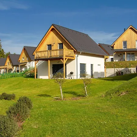 別荘 Holiday Lakeside Village 3 By Interhome
